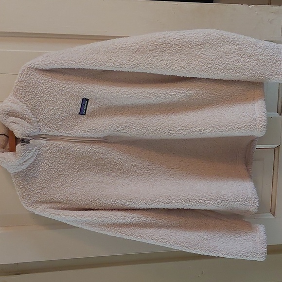 Patagonia Teddy Quarter Zip - Picture 7 of 8